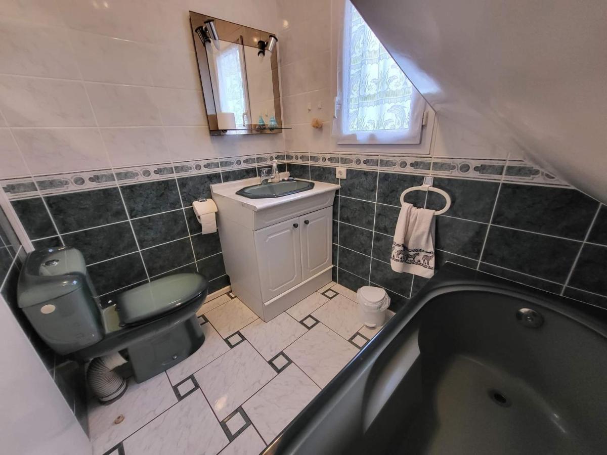 Appartement 3 Chambres 6 Pers Rez De Jardin 5Min Plage Quartier Du Phare Location Du Dimanche Au Dimanche En Juillet Et Aout La Tranche-sur-Mer Ngoại thất bức ảnh