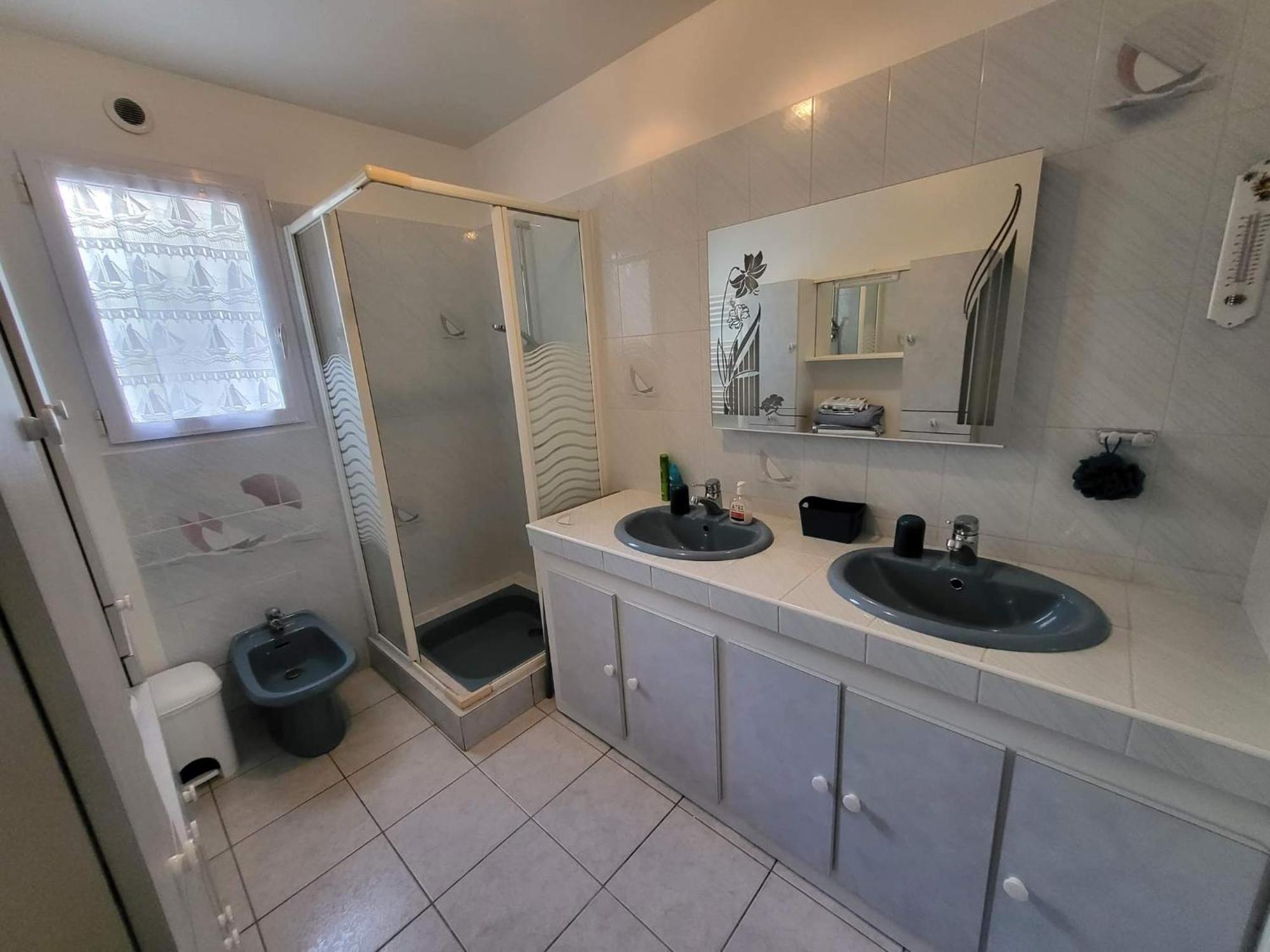Appartement 3 Chambres 6 Pers Rez De Jardin 5Min Plage Quartier Du Phare Location Du Dimanche Au Dimanche En Juillet Et Aout La Tranche-sur-Mer Ngoại thất bức ảnh
